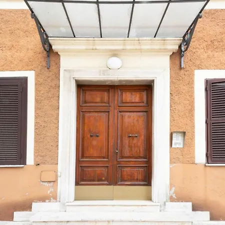 Rosa's Place Vaticano